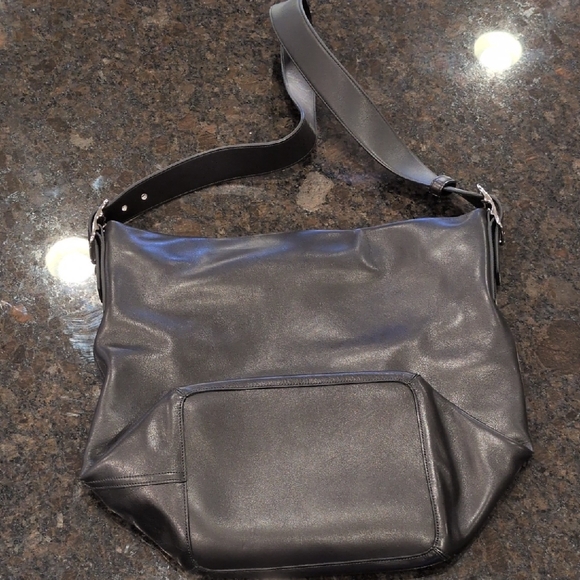 Coach Handbags - Stylish Black Leather Coach Large Bucket Bag